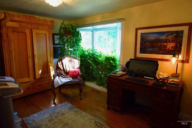 9325 W Wright St, Boise, ID 83709