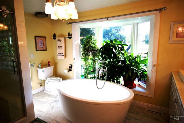 9325 W Wright St, Boise, ID 83709