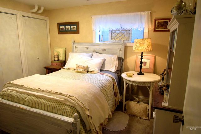 9325 W Wright St, Boise, ID 83709