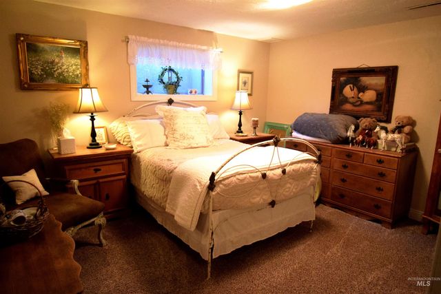 9325 W Wright St, Boise, ID 83709