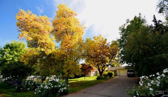 9325 W Wright St, Boise, ID 83709