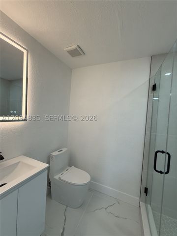 2610 Pierce St, Hollywood, FL 33020