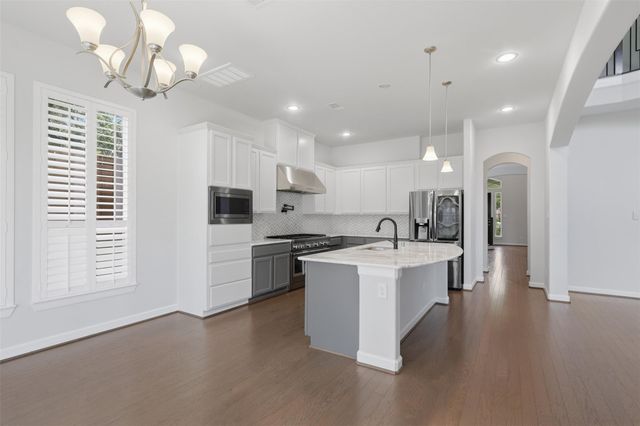 1303 Gardenia Drive, Houston, TX 77018