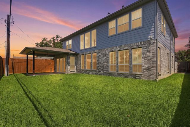 1303 Gardenia Drive, Houston, TX 77018