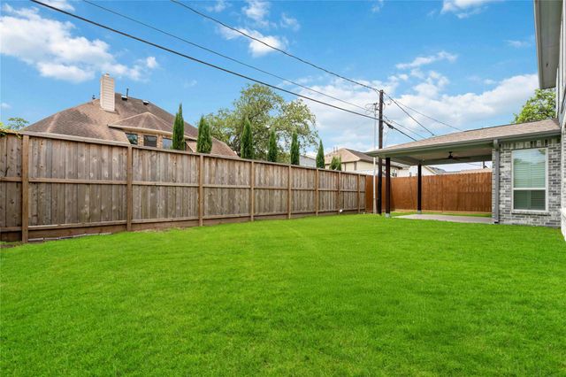 1303 Gardenia Drive, Houston, TX 77018