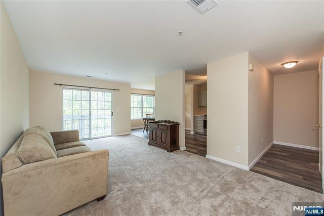 3 Autumn, Roxbury Township, NJ 07852