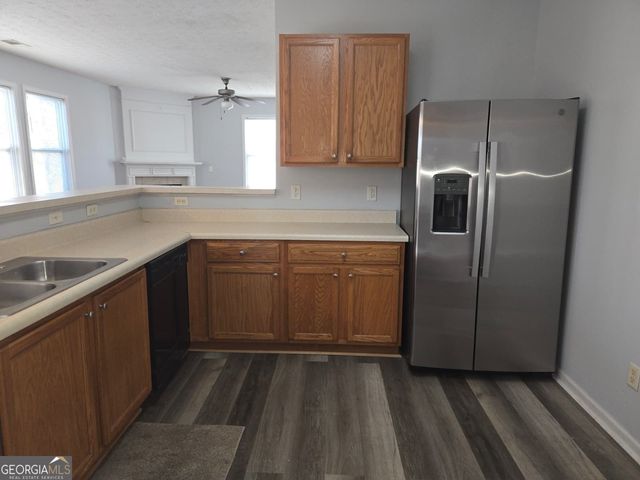 7181 Boulder Pass, Union City, GA 30291