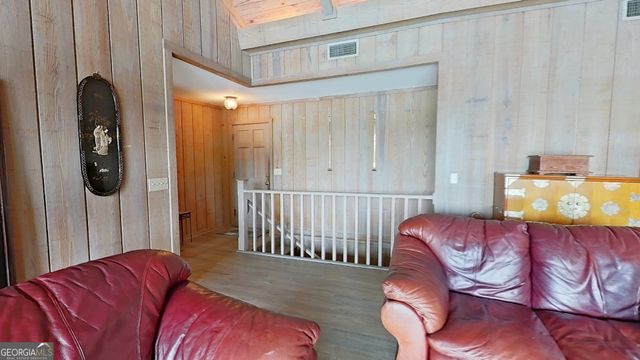 289 Lake Trace Drive, Thomasville, GA 31757