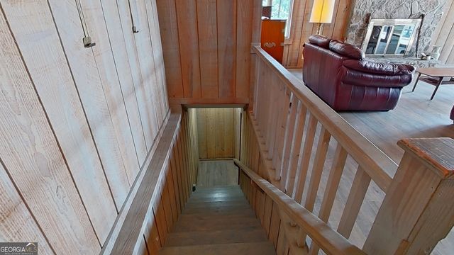 289 Lake Trace Drive, Thomasville, GA 31757