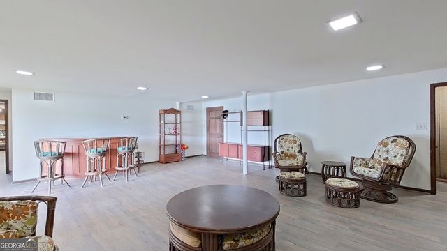 289 Lake Trace Drive, Thomasville, GA 31757