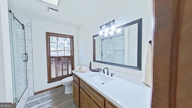 289 Lake Trace Drive, Thomasville, GA 31757