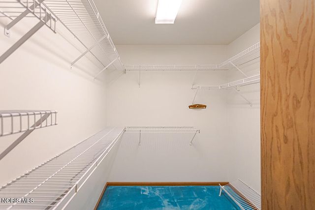 1347 Oaktree Court, Oregon, OH 43616