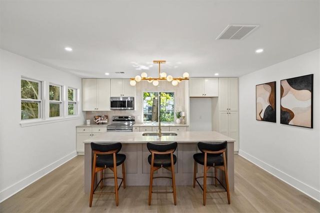 685 Montevista Street SW, Atlanta, GA 30310