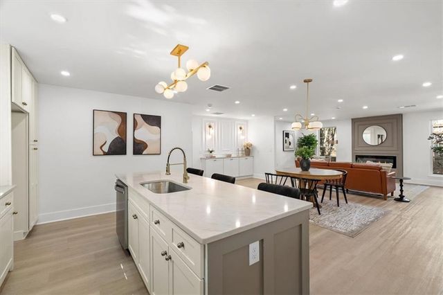 685 Montevista Street SW, Atlanta, GA 30310