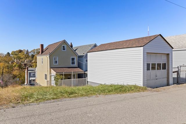 411 Edith St, Mt Washington, PA 15211