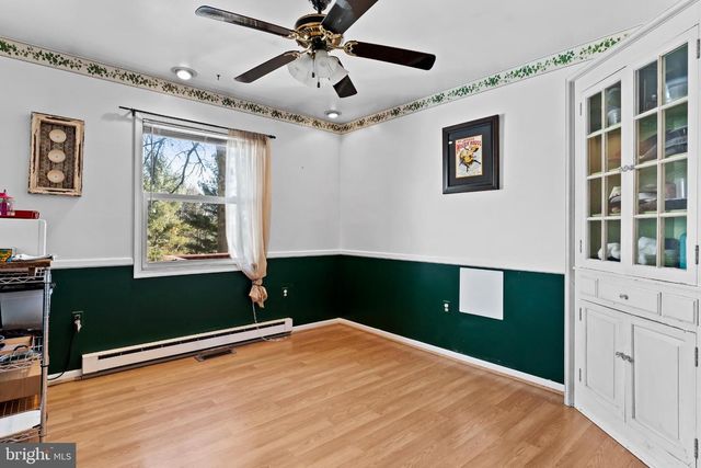 1434 YORKTOWNE, Mechanicsburg, PA 17050