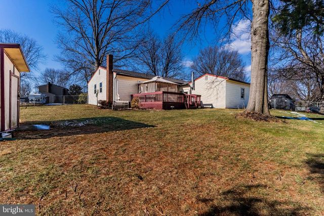 1434 YORKTOWNE, Mechanicsburg, PA 17050