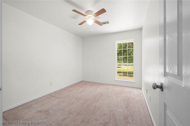 515 Loop West, Roland, OK 74954