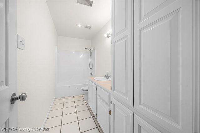 515 Loop West, Roland, OK 74954