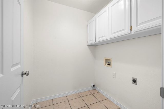 515 Loop West, Roland, OK 74954