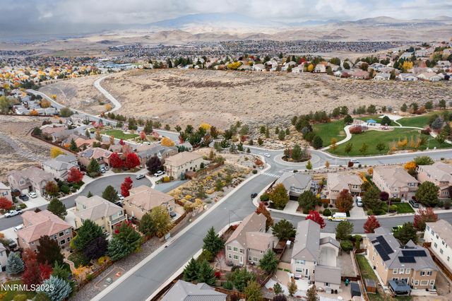 5148 Komatite Court, Sparks, NV 89436