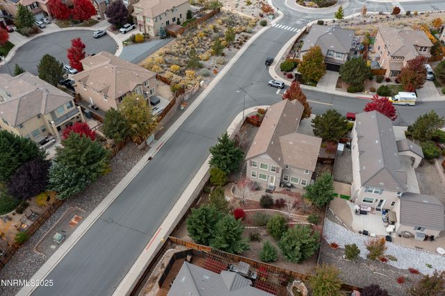 5148 Komatite Court, Sparks, NV 89436