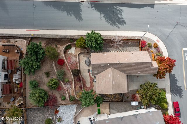 5148 Komatite Court, Sparks, NV 89436