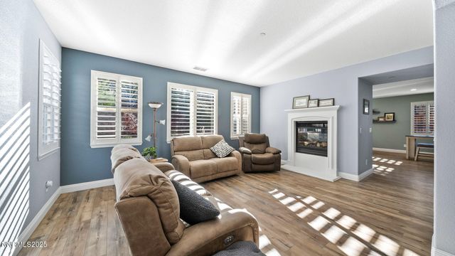 5148 Komatite Court, Sparks, NV 89436