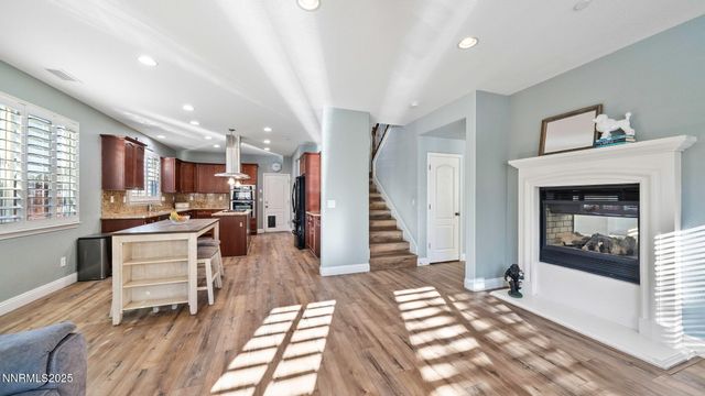 5148 Komatite Court, Sparks, NV 89436