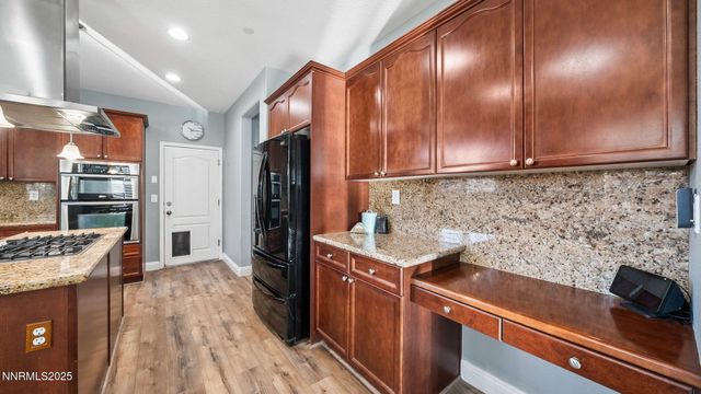 5148 Komatite Court, Sparks, NV 89436