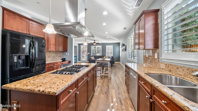 5148 Komatite Court, Sparks, NV 89436