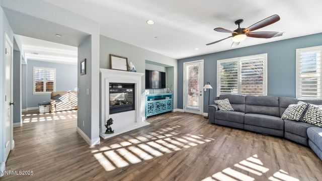 5148 Komatite Court, Sparks, NV 89436