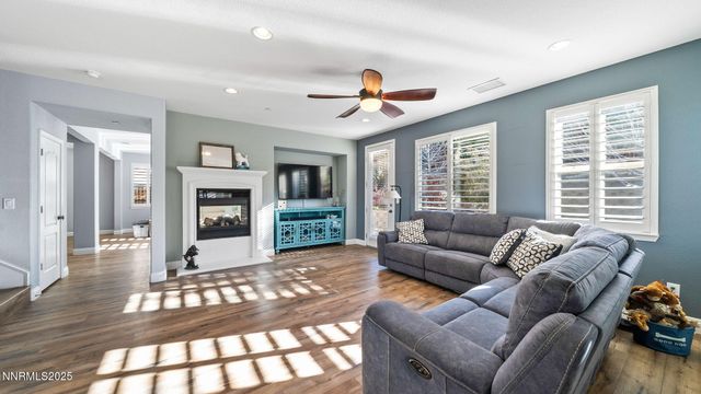 5148 Komatite Court, Sparks, NV 89436