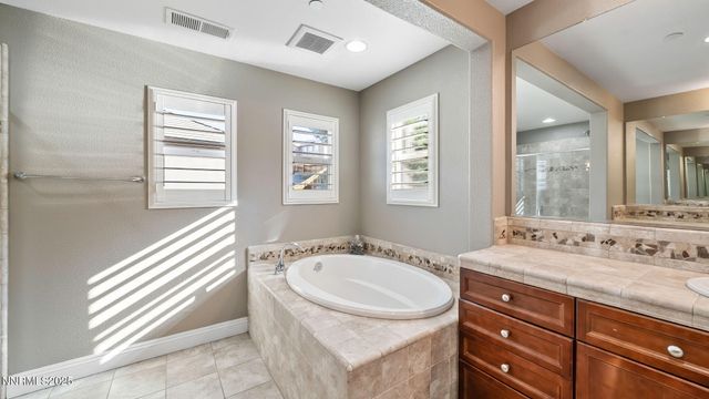 5148 Komatite Court, Sparks, NV 89436