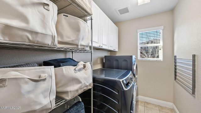 5148 Komatite Court, Sparks, NV 89436