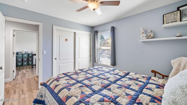 5148 Komatite Court, Sparks, NV 89436