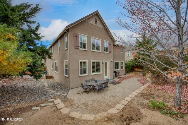 5148 Komatite Court, Sparks, NV 89436