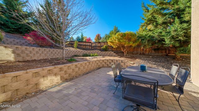 5148 Komatite Court, Sparks, NV 89436