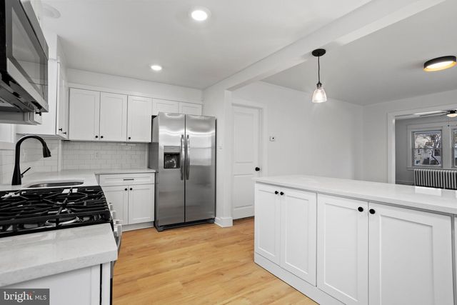 109 S WELLS AVE, Glenolden, PA 19036