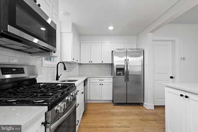 109 S WELLS AVE, Glenolden, PA 19036