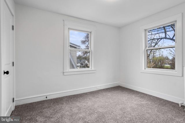 109 S WELLS AVE, Glenolden, PA 19036