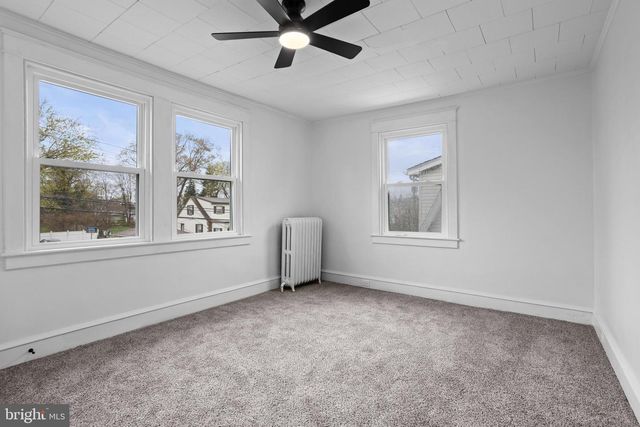 109 S WELLS AVE, Glenolden, PA 19036