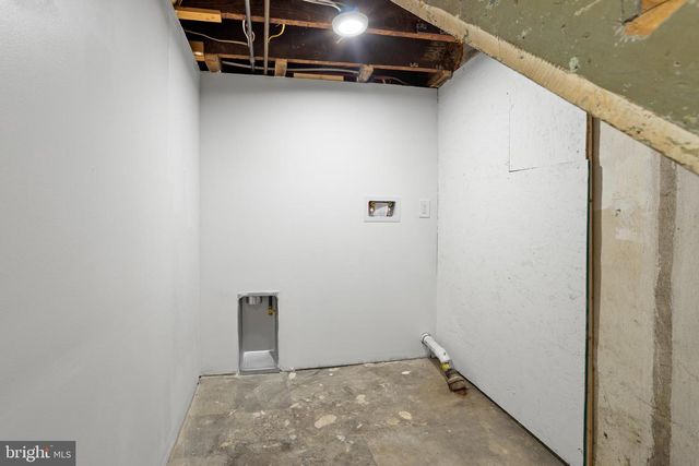 109 S WELLS AVE, Glenolden, PA 19036