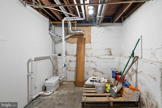 109 S WELLS AVE, Glenolden, PA 19036