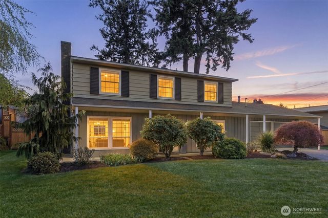 17154 NE 5th Street, Bellevue, WA 98008