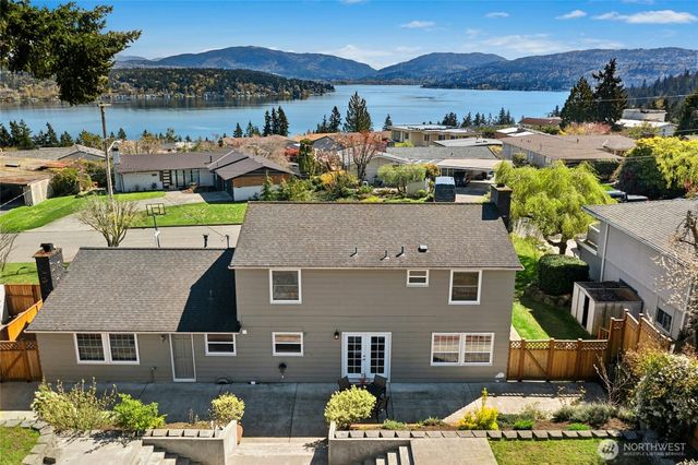 17154 NE 5th Street, Bellevue, WA 98008