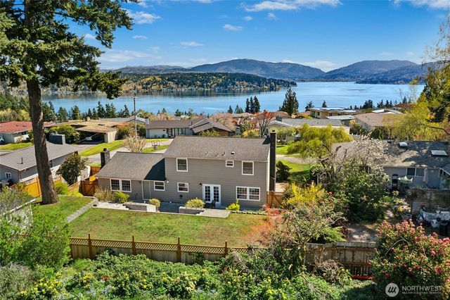 17154 NE 5th Street, Bellevue, WA 98008