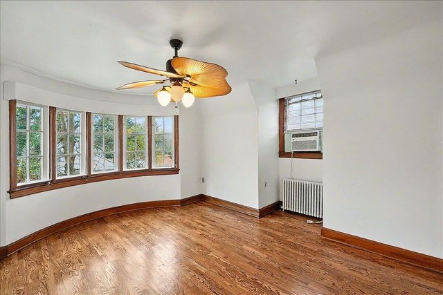 207 Paul Sawyier Drive, Frankfort, KY 40601