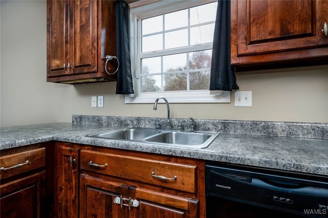 9930 Moonlight, Tuscaloosa, AL 35405