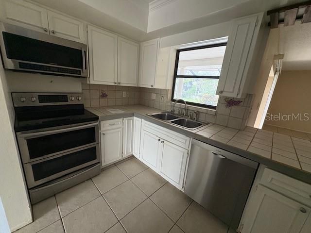 4240 CHARING CROSS ROAD, Sarasota, FL 34241